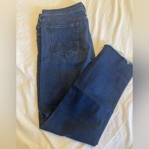 Mother Jeans. The Rascal Ankle Snippet.